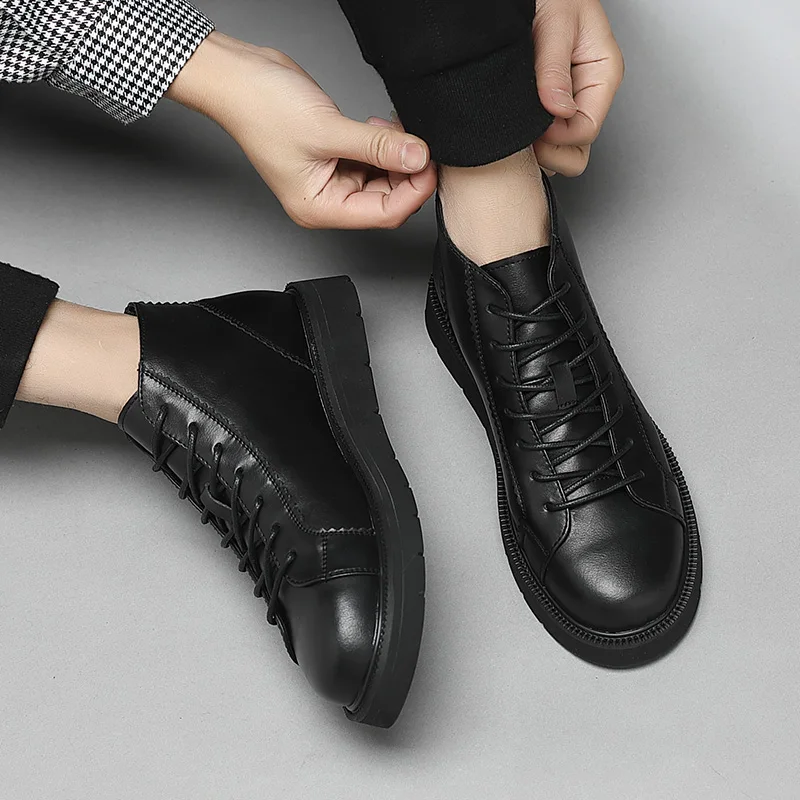 New Spring Autumn High Quality Men Casual Shoes Black Round Toe Real Leather Ankle Boots Soft Tooling Lace-Up British Boots