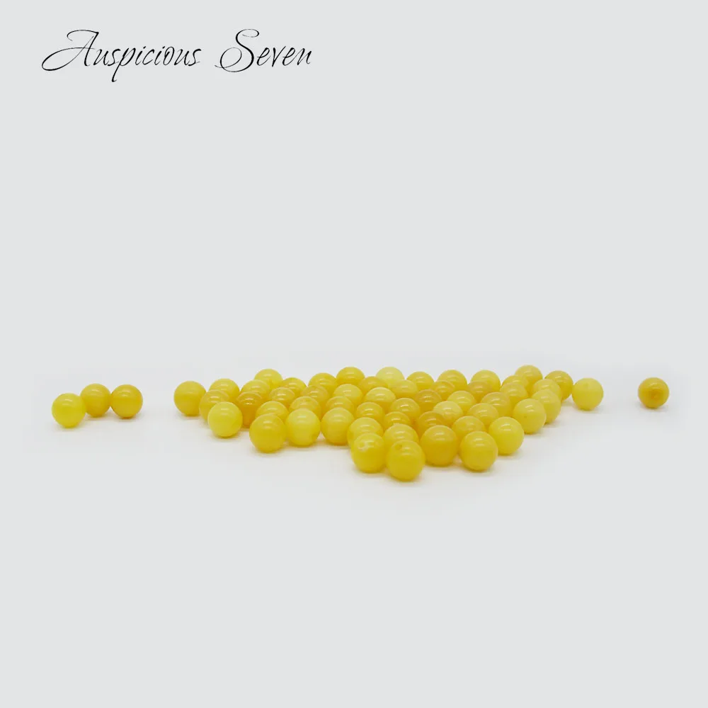 

Natural Baltic Amber Ball / TCMB-03