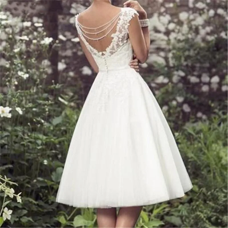 Beach Elegant Tea Length Short Wedding Dresses Cap Sleeves Appliques Lace Wedding Gowns Tulle V Neck Short Bridal Gown