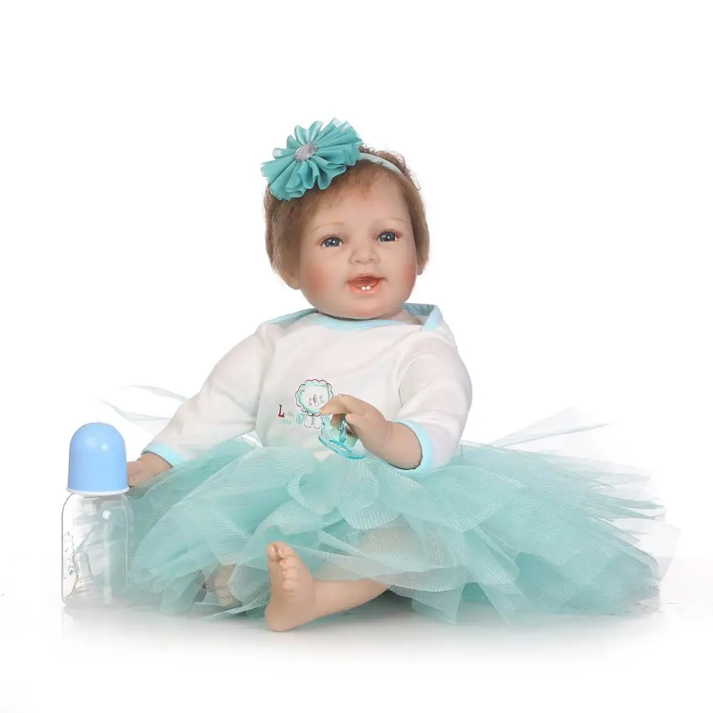 

bebes doll The simulation baby dolls cute pink blue skirt toy gifts Children's playmates, children's holiday gifts