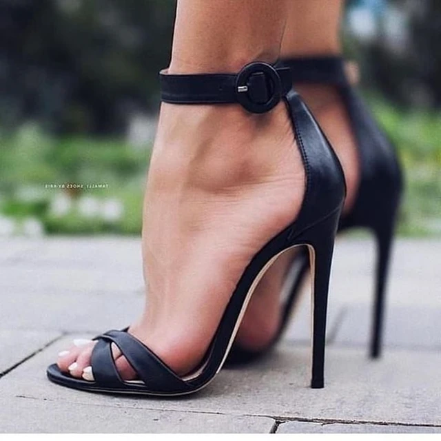 Cut out black fashion heels