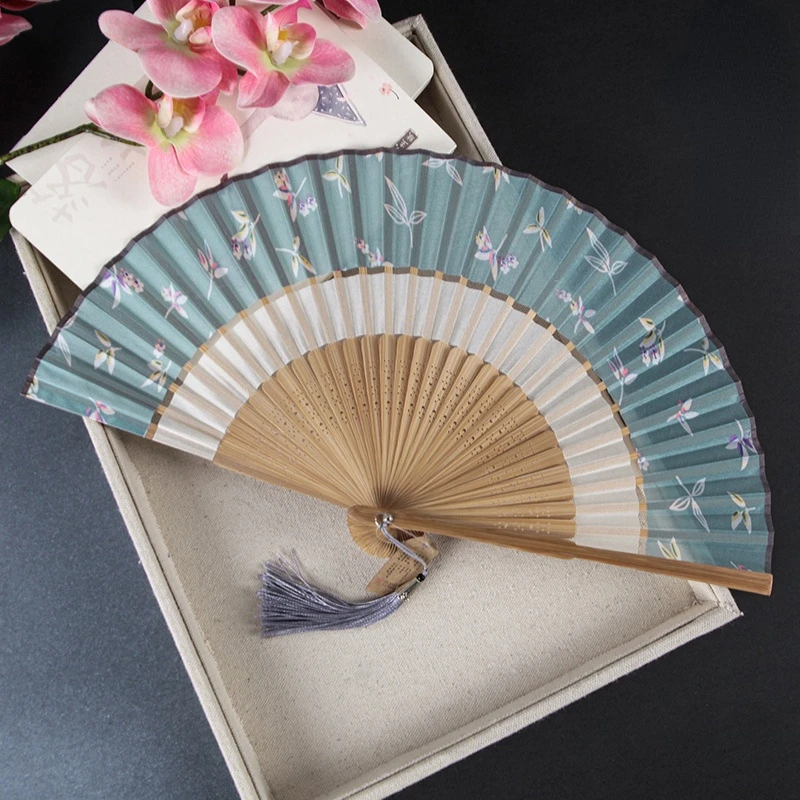 Folding Fan Bamboo Ventilatore Japanese Style Hand Fan Portable Abanicos Para Boda Woman Classical Photography Props Summer