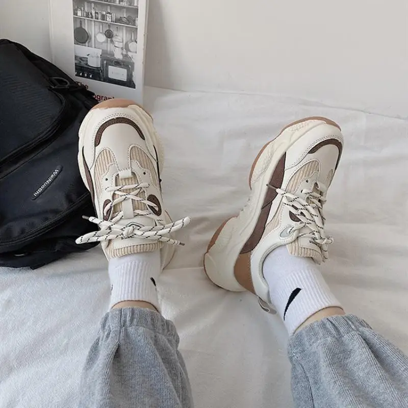 Designer Sports Shoes Women's Shoes Spring 2021 New Platform Sports Shoes Women's Fashion Leisure Sports Shoes Femme Basket