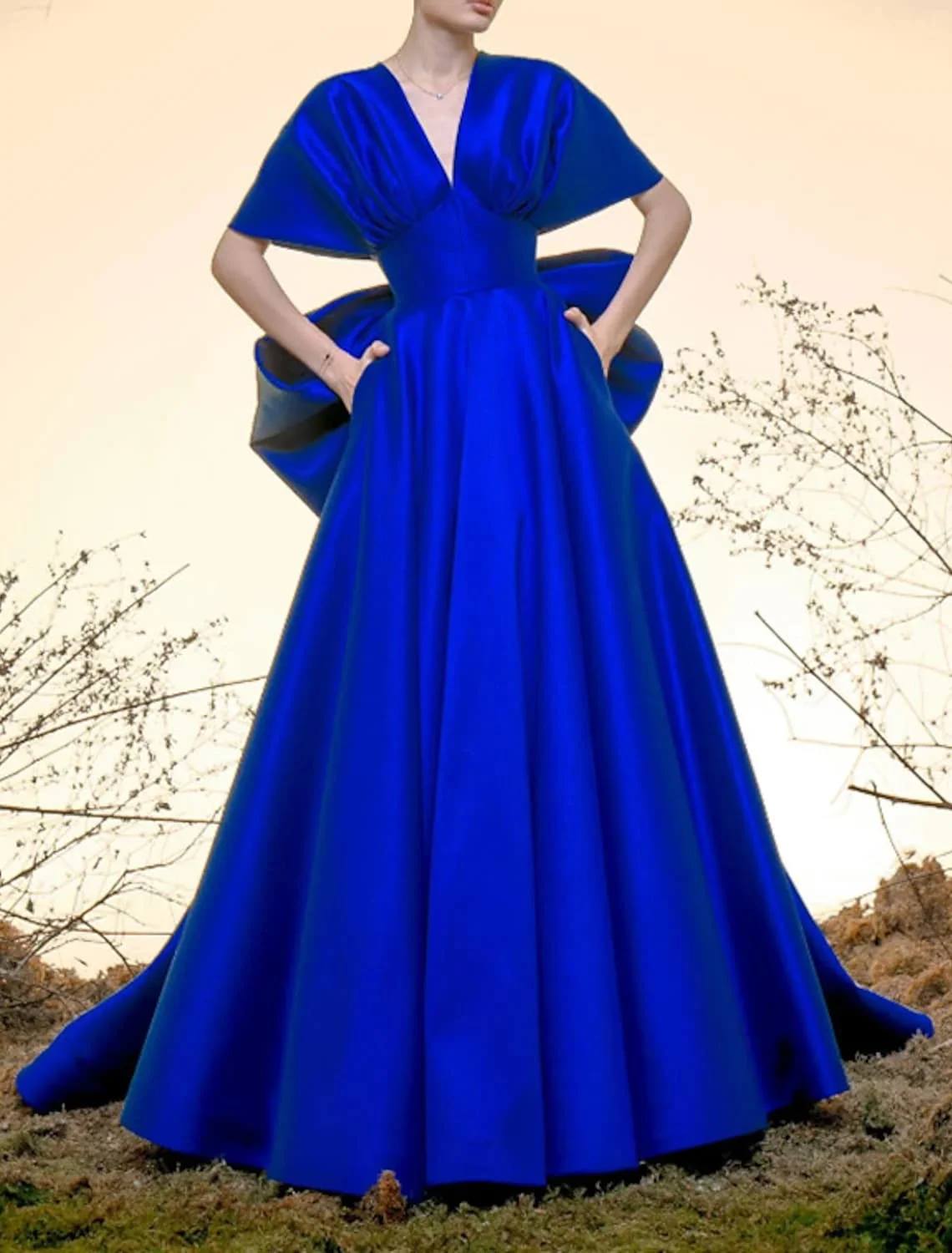 2024 Royal Blue Open Back Evening Dress Big Bow V Neck Short Sleeve Formal Party Gown New Robes De Soirée Vestidos Feast