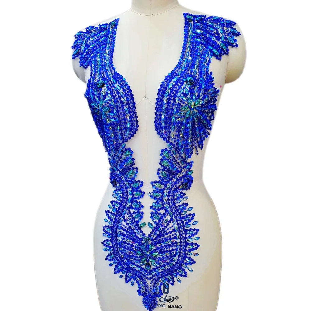 

Haut Hand-appliqued Custom Made 3D Lace 32x65cm Blue Designer Diy Beads Sequins Patches Appliques For Sewing Prom Wedding Gowns