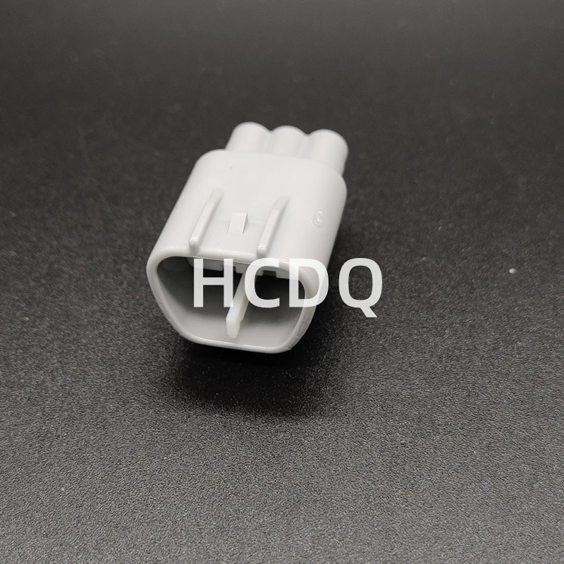 

The original 90980-11598 5PIN Male automobile connector plug shell and connector are supplied from stock