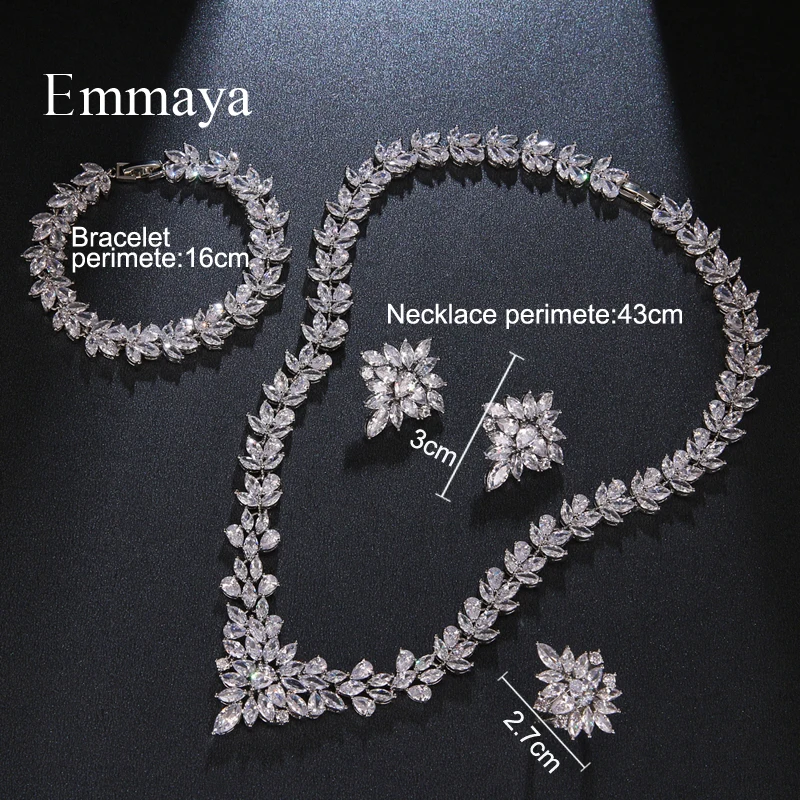 Emmaya Luxury Style Flower Shape Fascinating Design Four-piece Set Fashion Necklace For Female Brilliant Jewelry Party Dress-up