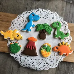 8 Pcs/set 3D Dinosaur Cookie Stamps Plastic Cookie Biscuit Decoration Mold Animal Shape Cookie Cutters Baking Tools