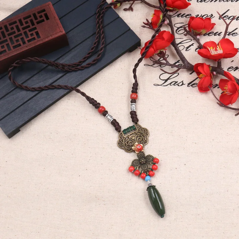 Ethnic Style Ceramic Longevity Lock Pendant Jewelry Flower Necklace Pendant Sweater Chain