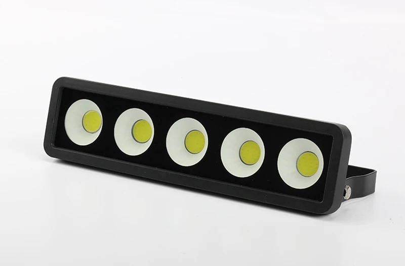 220V LED-schijnwerper 50W IP65 Waterdicht Landschap Buitenbehuizing Tuinverlichting Wandlamp Reflector Project Schijnwerper