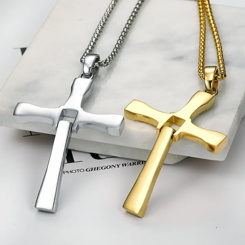 316L stainless steel Fast and Furious Movies Actor Dominic Toretto Rhinestone Cross Crystal Pendant Chain Necklace Men Jewelry