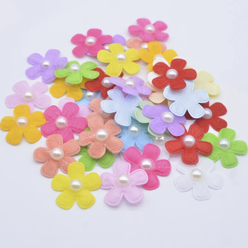 50Pcs 26mm abbellimento fiore di stoffa con perla per vestiti Patch tessuto cucito artigianato calzini guanti scarpe decalcomania copricapo Decor