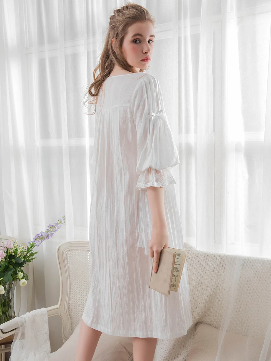 Vintage Cotton Women\'s Long Nightgowns Spring Summer Half Sleeve V- Neck Princess Holiday Elegant Night Dress Home Sleepwear