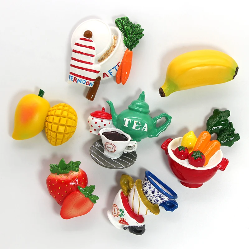 Bionic food fridge magnet creative magnetic refrigerator stick banana mango strawberry carrot cup model refrigerator decoration