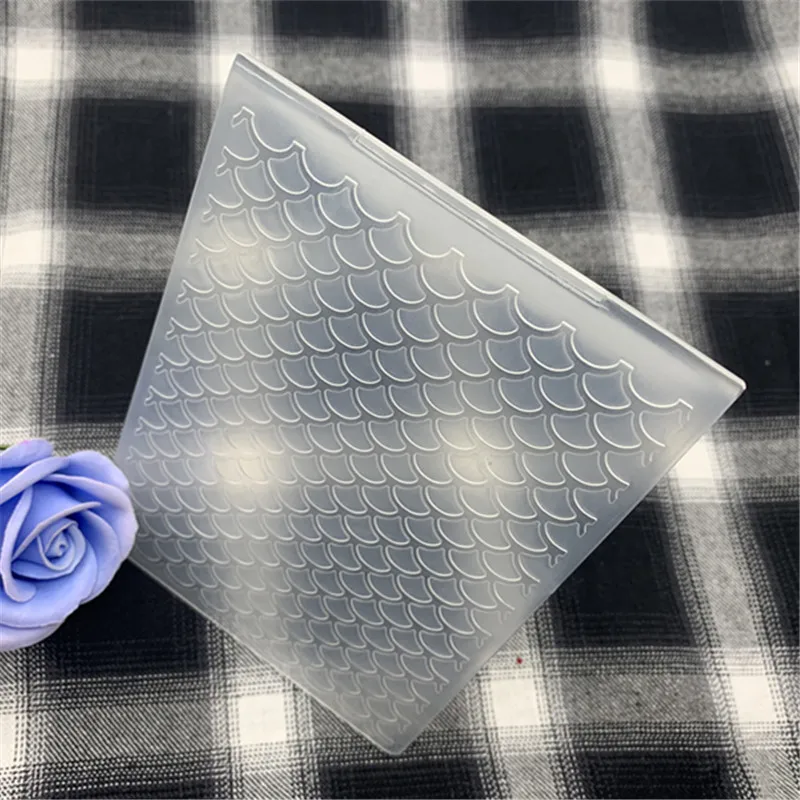 Embossed fish scale Wave Fan Diamond pattern, used for scrapbook, album, card design, folding folder embossing mold