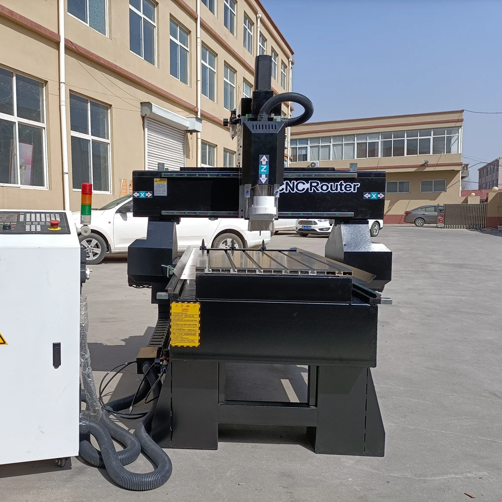 Automatic 9060 ATC CNC Router Mini Size 900*600mm CNC Milling Machine With 4 PCS Tools Automatic Changer Heavy Structure