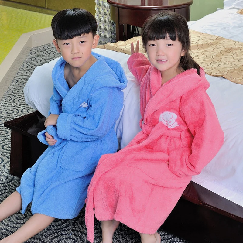 Kids Cartoon Hooded Robe 100% Cotton Toweling Terry Robe Boy&Girls Winter Warm Robe Bathrobe Soft Sleeprobe Kids Casual Homewear