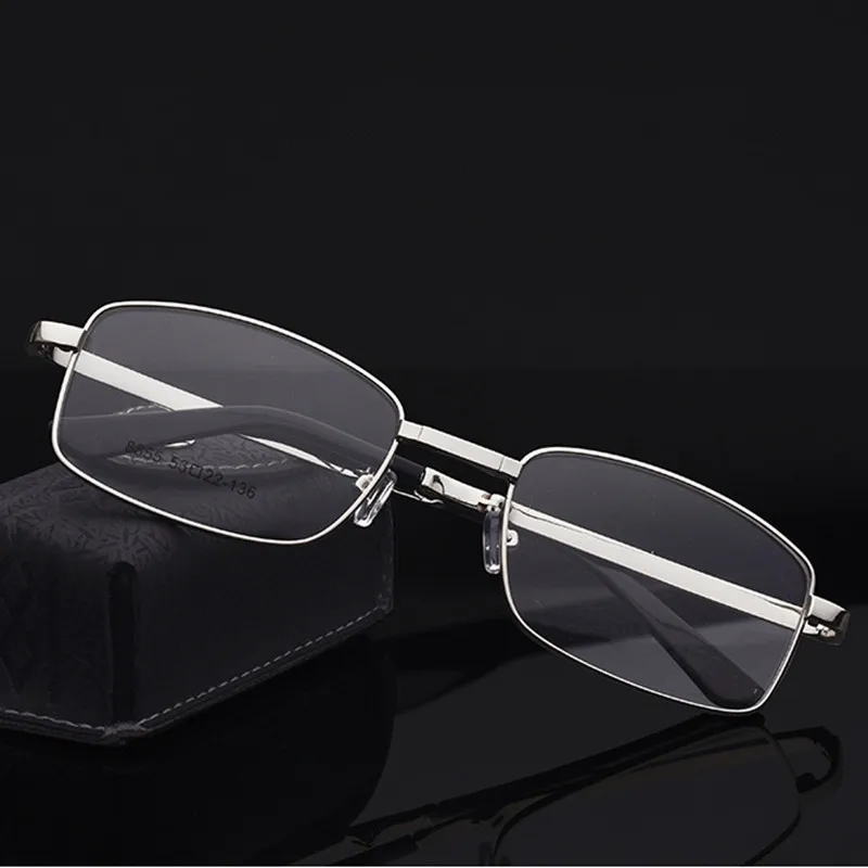 New Metal Folding Portable Full Rim Eyewears Men's Fashion And Comfortable Eyeglasses Ladies Light And Compact Optical Frames