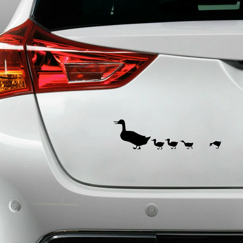 17 * 4.8cm DUCK Poultry Series Fun Warning Car Sticker Fashionable and Personalized Window Bumper, Can Cover Scratches with Viny