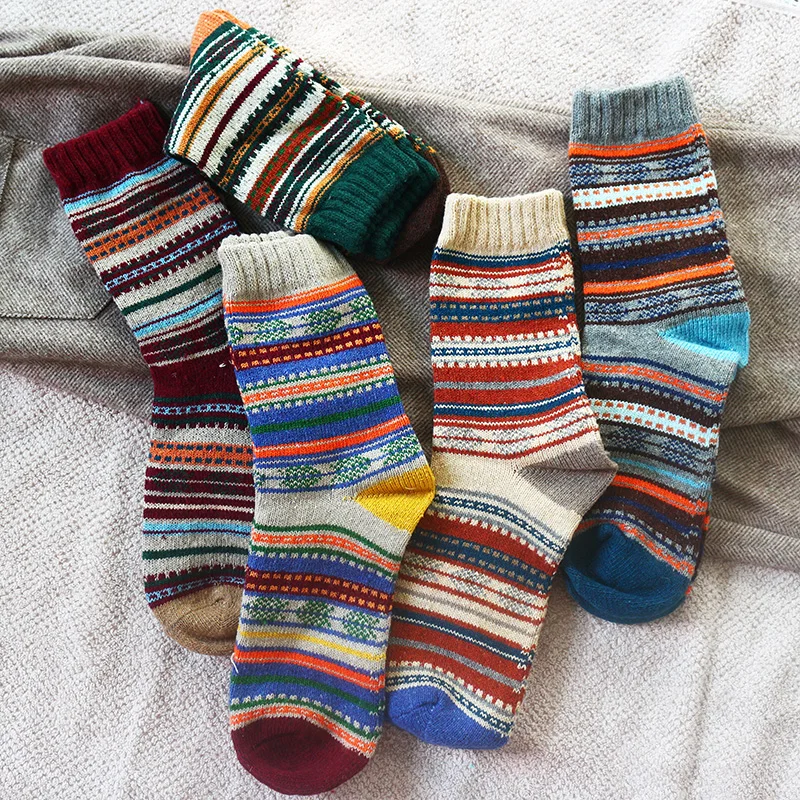 Winter New Men\'s Thick Warmth Harajuku Retro High Quality sStriped Fashion Wool Casual Socks 5 Pair