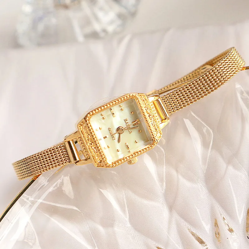 Japanese retro exquisite square leisure small dial womens watch life waterproof imported quartz movement