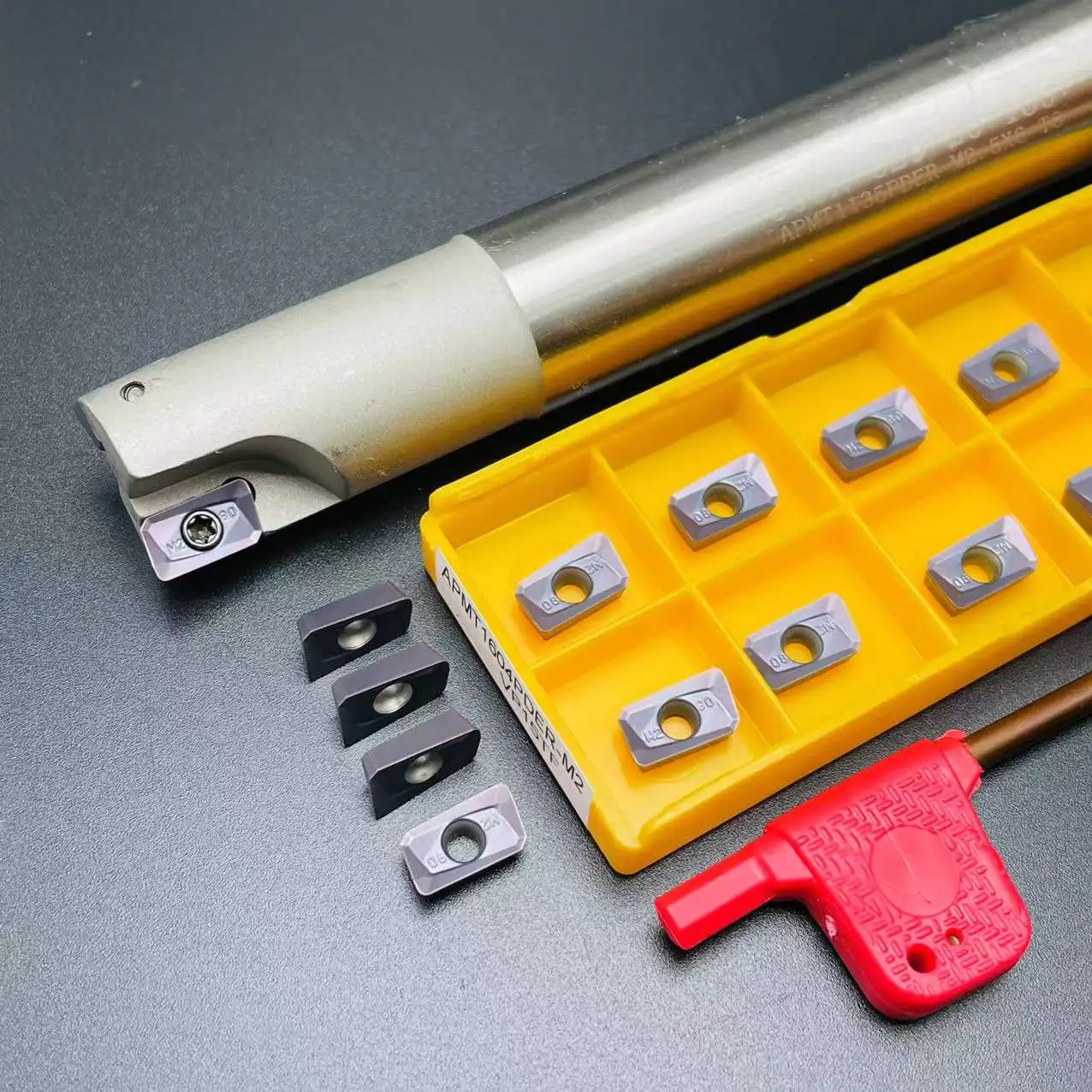 BAP300R APMT1135 10-17mm portautensili per fresatura taglio a spalla fresa di precisione ad angolo retto supporto per fresa cnc BAP300R