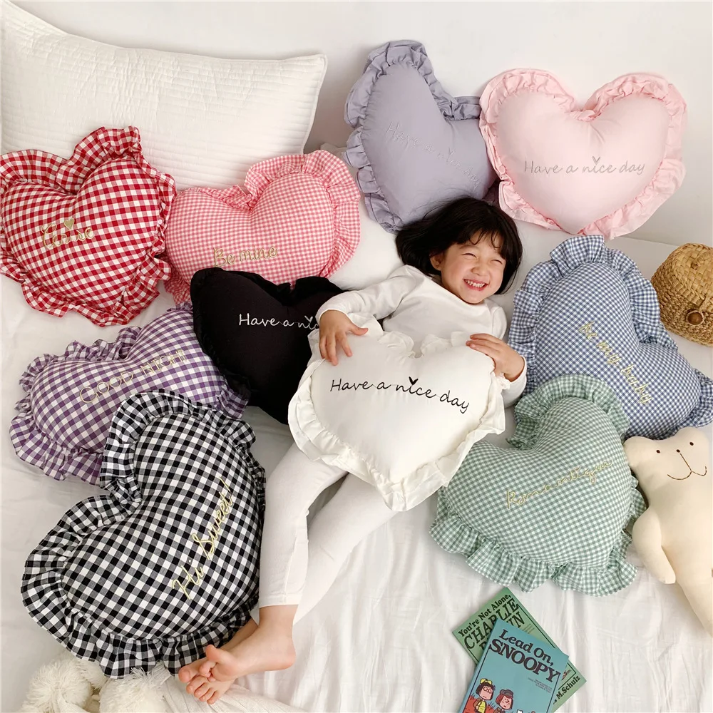 10 Styles Love Heart Shape Pillow Girl Cotton Filling Ruffles Pillows for Bed Sofa Home Cushion for Children 40x45cm 0.5KG