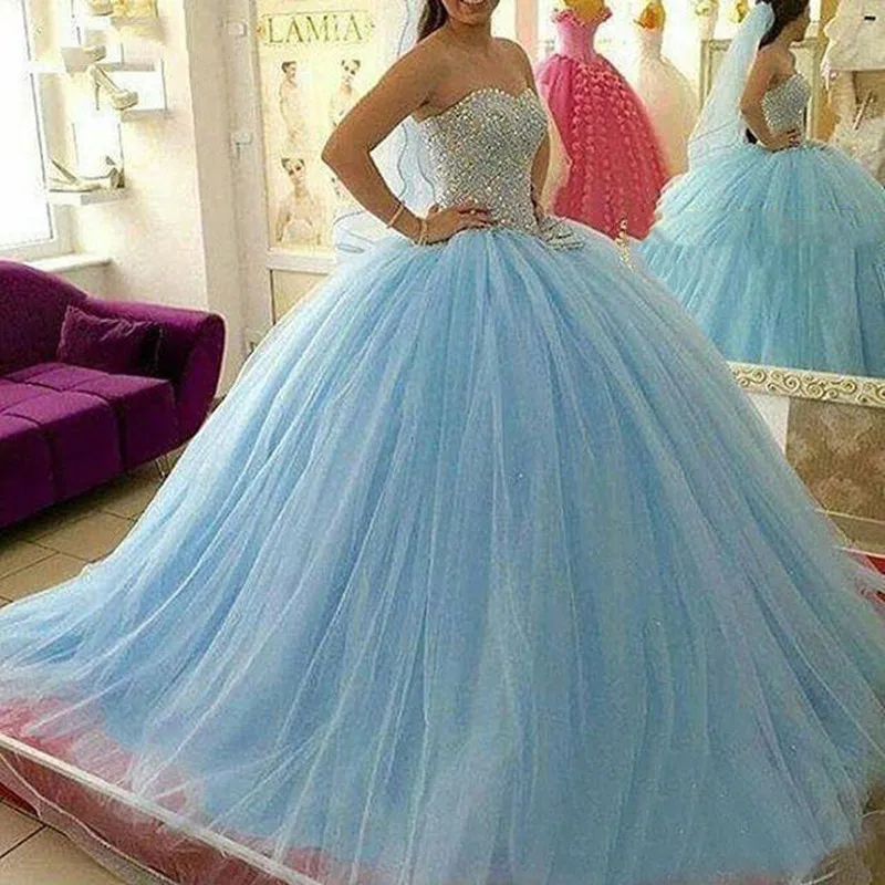 Luxo cristal quinceanera vestidos de baile querida tule céu azul baile debutante dezesseis doce 16 vestido de 15 anos