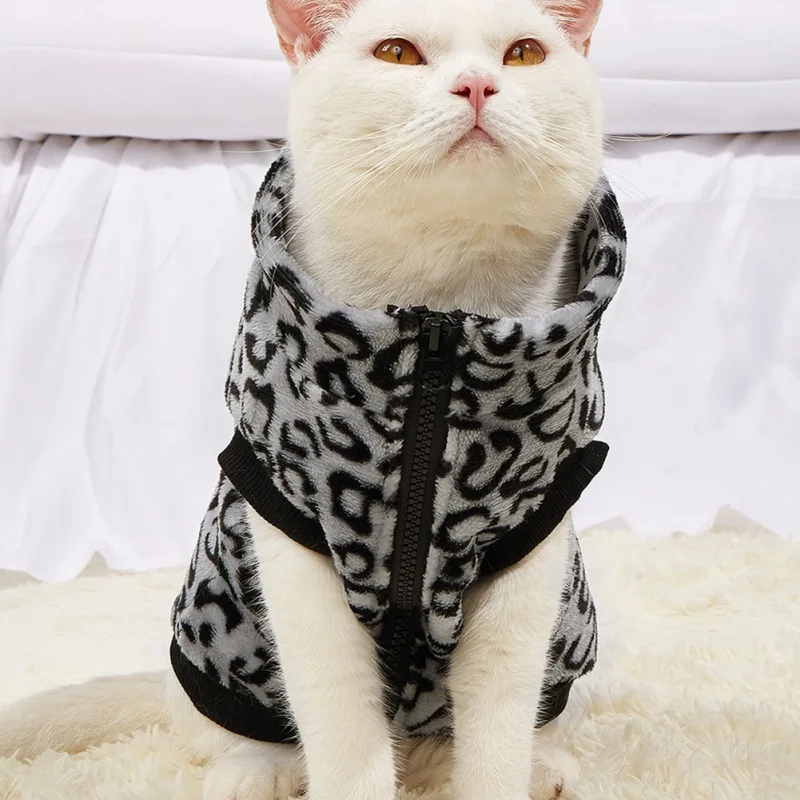 Leopard Printed Dog Clothes Fashion Pet Costume Coat Soft Pullover Dog Shirt Jacket Sweatshirt Cat Sweater Pets Clothing Outfit