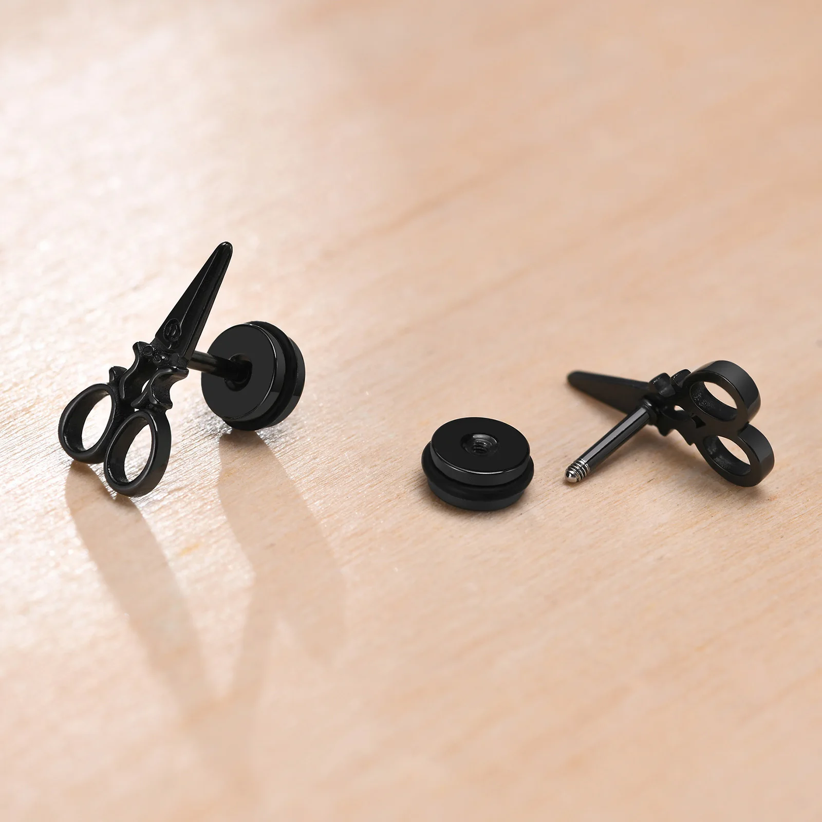 Scissors Studs Earring Men, Hairdresser Seamstress Earrings,Stainless Steel Sewing Hairdresser Gift,Screw-On Ear Plugs