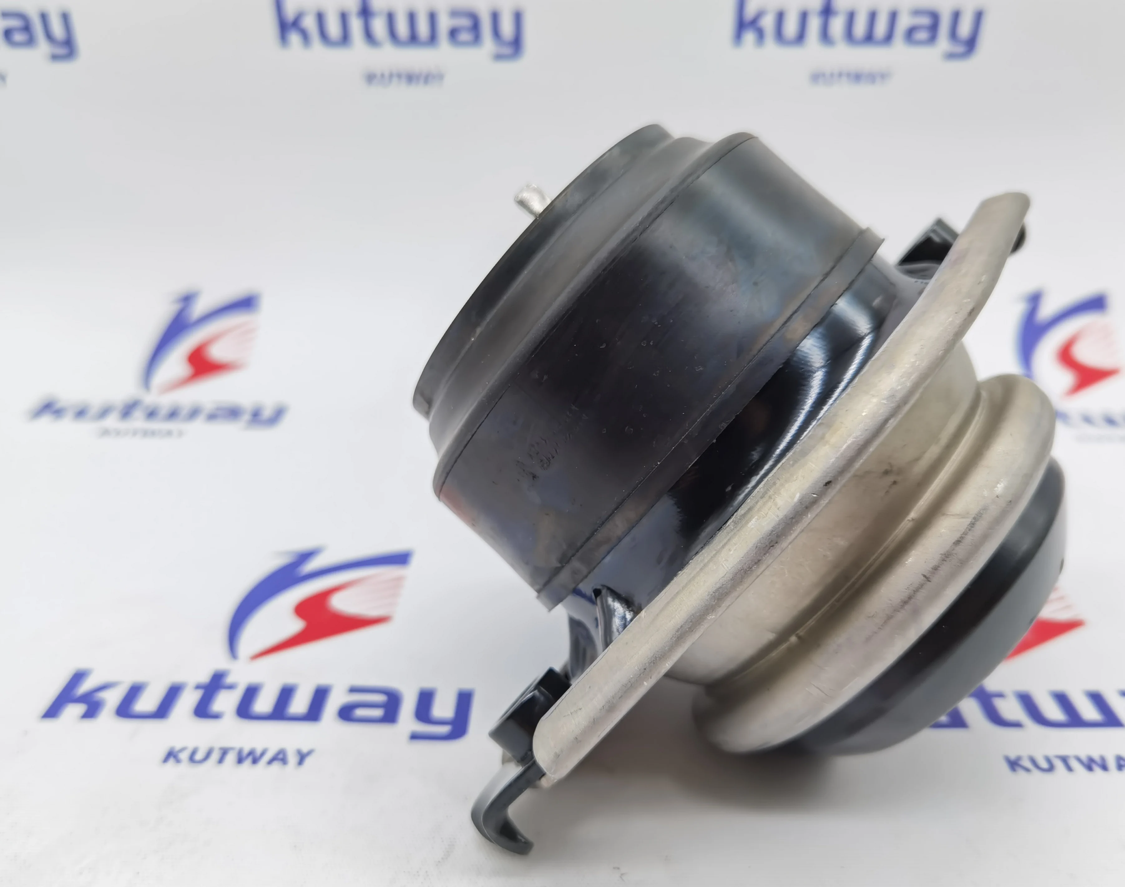 Kutway Engine mount assembly for M class 280/320/350/420 CDI 2005-2011 OEM:251 240 4417