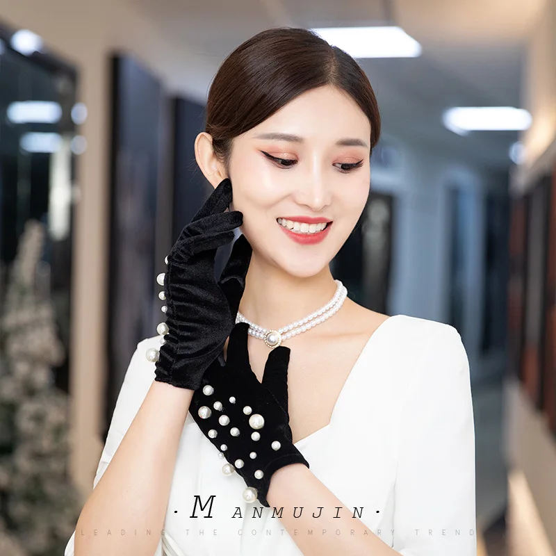 Women Wedding Dress Photography Short Black Golden Velvet Pearl Photo Glove Winter Full Finger Cycling Driving Warm Mitten M90