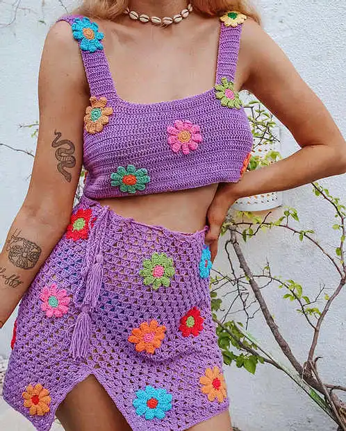 Women Sexy Two-Piece Clothes Set Floral/ Heart Pattern Sleeveless Crop Tops And Knitted Skirt Unique Style Fashionable /Charming