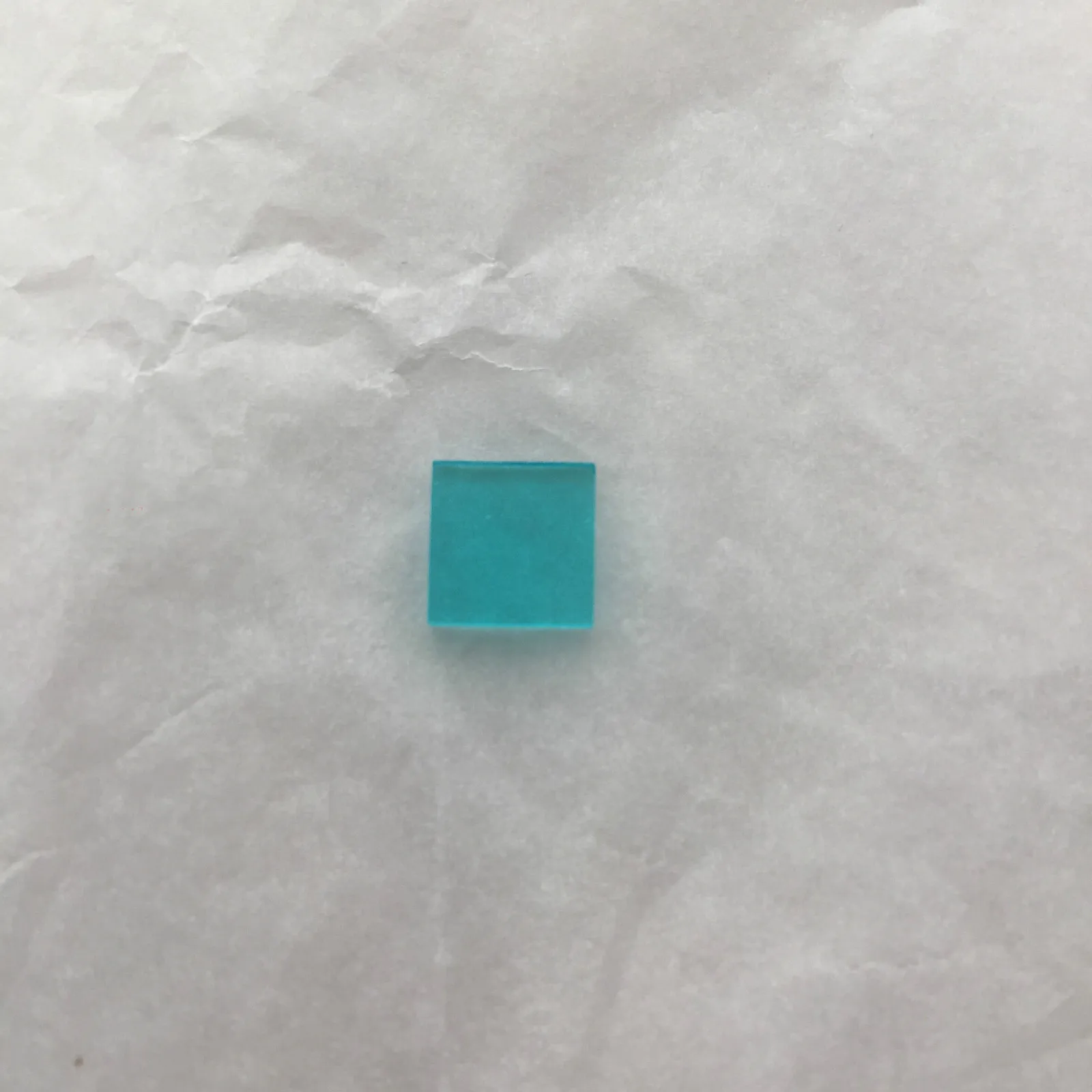 Filtro de vidro azul HotQb21 Bg38 8X8X1.5Mm, corte de absorção infravermelha para eliminar a luz vermelha para corrigir a cor
