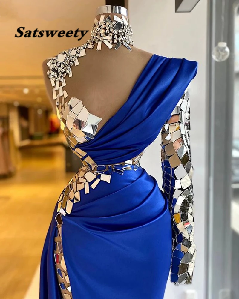 Long Sparkly Evening Dresses Single Long Sleeve High Neck Crystals Royal Blue Satin Side Slit Formal Party Gowns