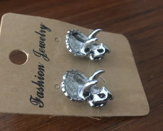 Goth Triceratops Skull Stud Dino Earring Dinosaur Animal Head Cranium Gothic Jewelry