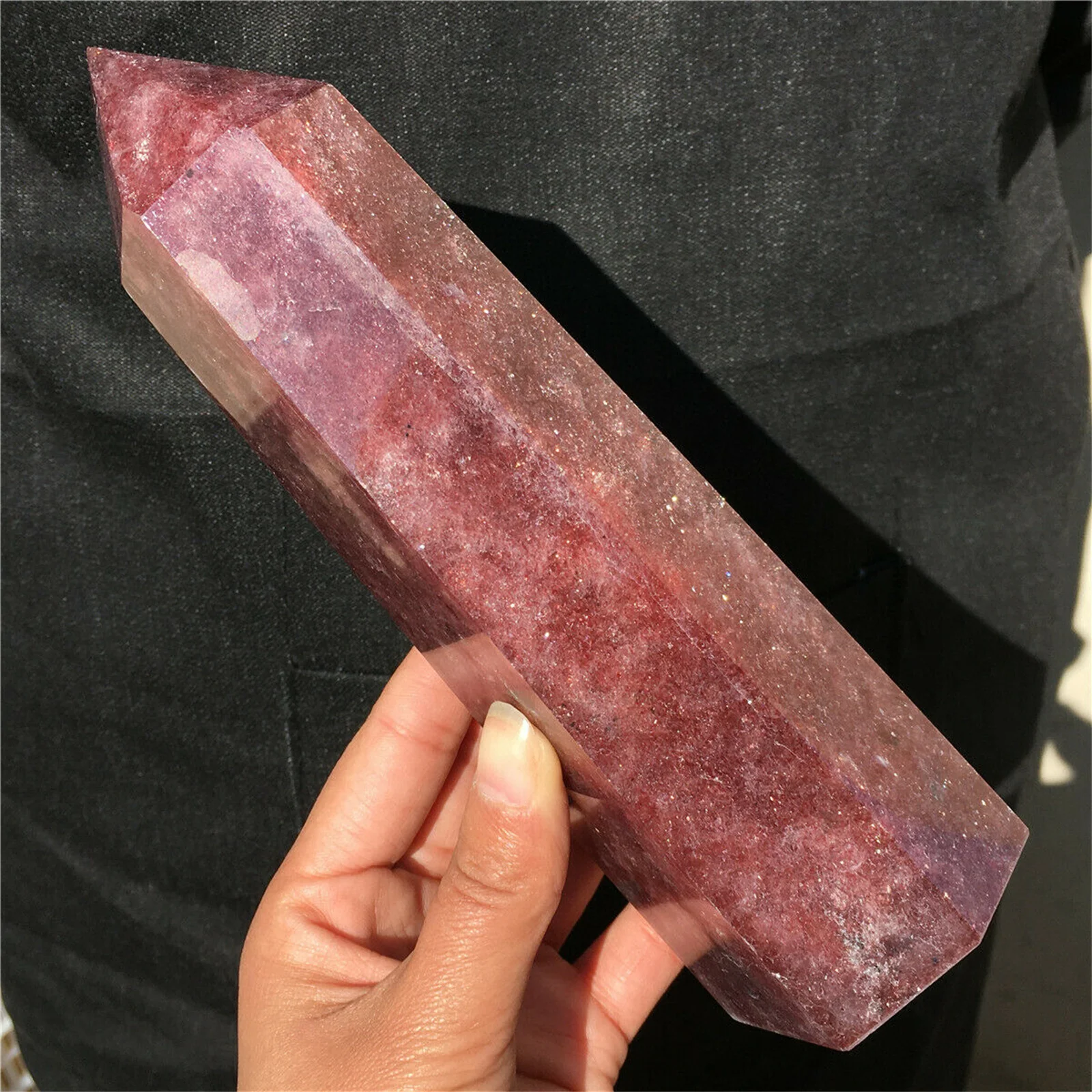 A+Natural hematite strawberry crystal obelisk wine crystal home decoration