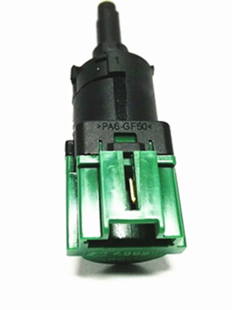 Stop light switch 453470 9670430580 9804869480 9818232480 Para Peugeot 301 208 308 3008 2008 Para Citroen Elysee C3 C4L DS