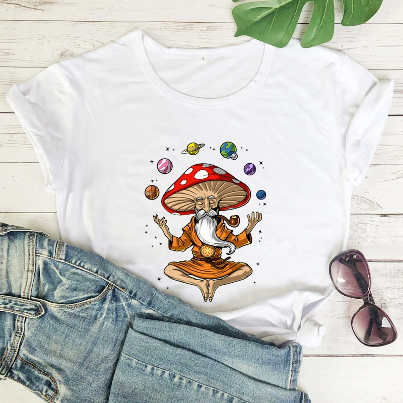 Colored Meditation Mushroom T-shirt Aesthetic Women Magic Mushrooms Yoga Tee Shirt Top Funny Hippie Fungi Mycologist Tshirt