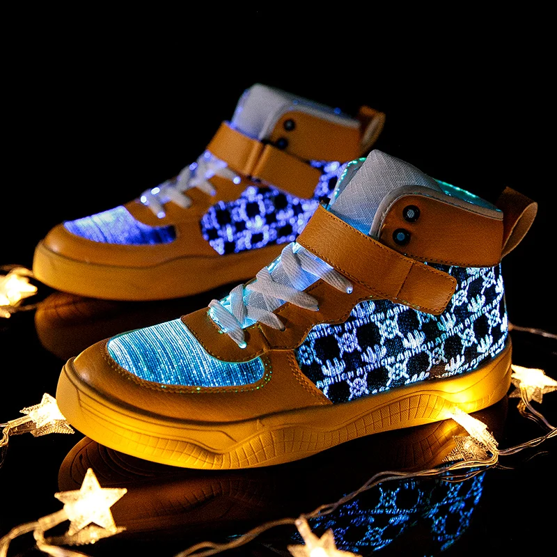 UncleJerry 2020 New Fiber Optic Shoes big boys girls and adult USB Rechargeable Glowing Sneakers Party Shoes Cool Street Shoes