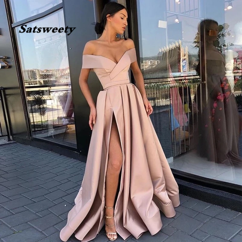 Blush różowy Off Shoulder suknie balowe Boat Neck przód Split Vestido Formatura długi wieczór Party formalne Vestidos De Graduacion