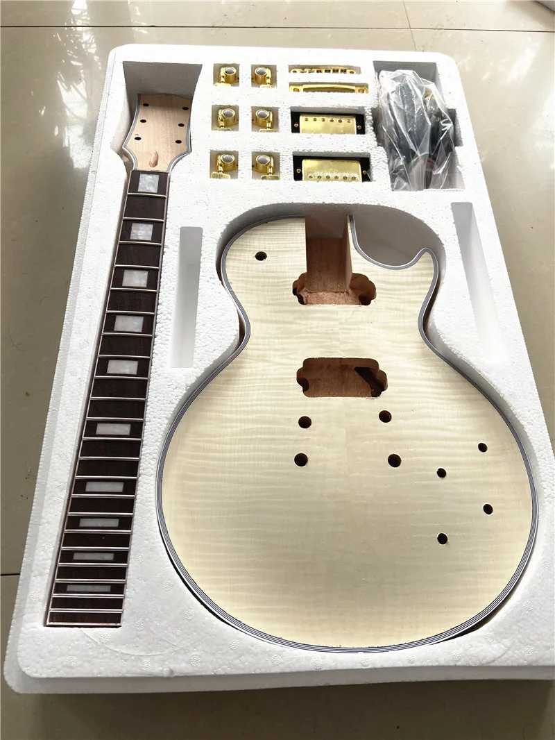 Customized version of electric guitar semi-finished products can be customized to any product mahogany