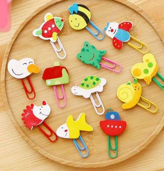 12 ชิ้นกระดาษคลิปบุ๊คมาร์คน่ารักกระดาษคลิปสีกระดาษคลิปไม้สัตว์การ์ตูนโลหะลูกอมสีสาวรูปหัวใจ