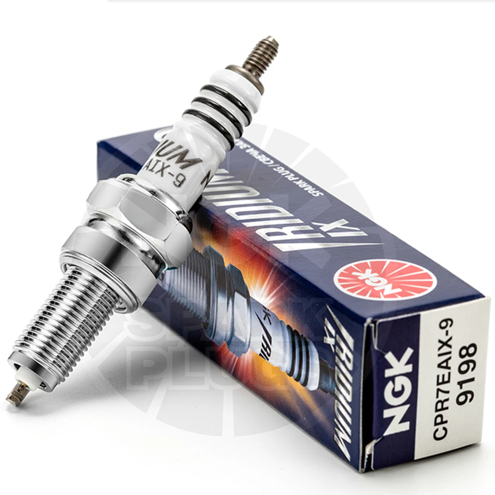 Motorcycle spark plugs are suitable for NGK CPR8EA-9 CPR8EAIX-9 CPR7EA-9S CR6E CR7E B8RC B7RC CP7E CPR7EA-9 CR8E