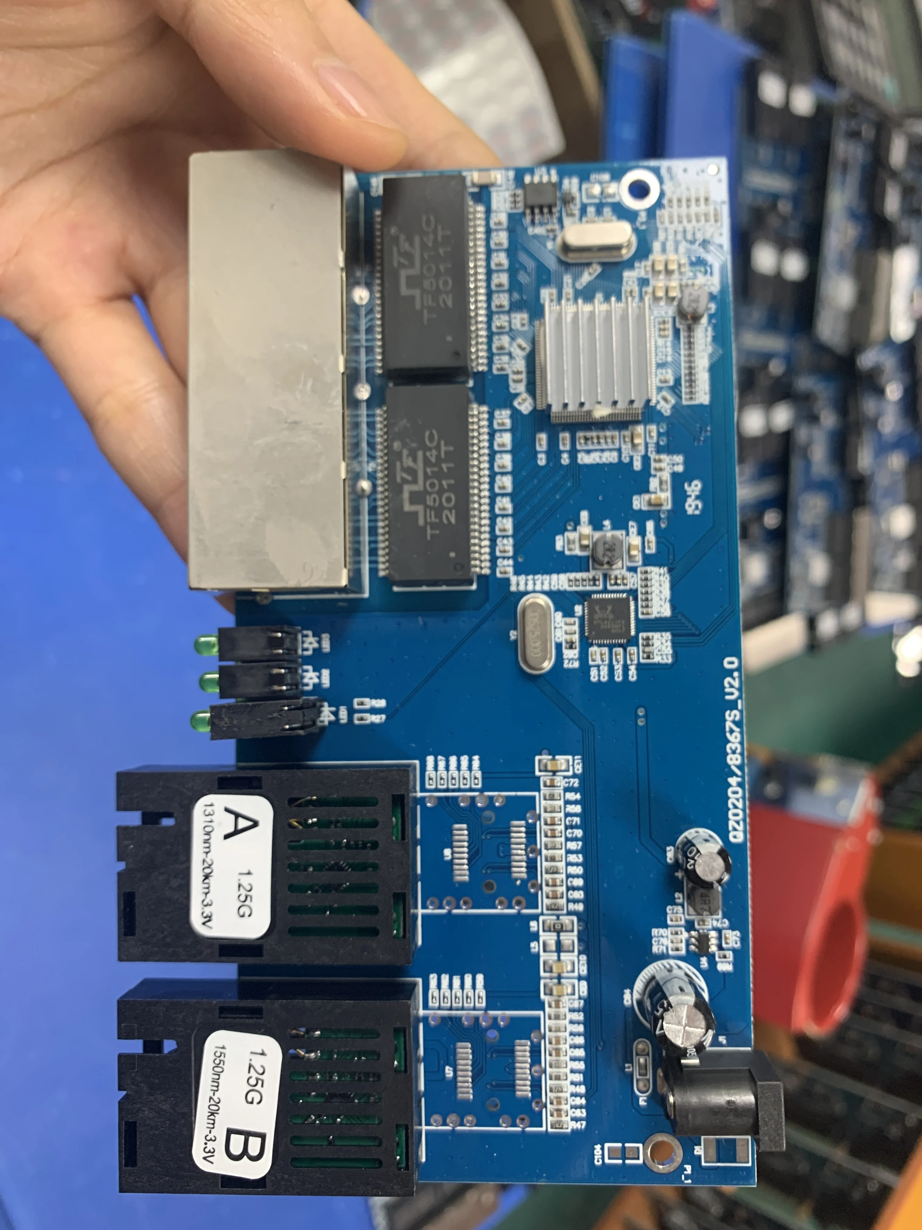 Wanglink-Fiber Optical Media Converter, Fiber Switch, 4 RJ45, UTP, 2 SC, 10/100/1000M, PCBA