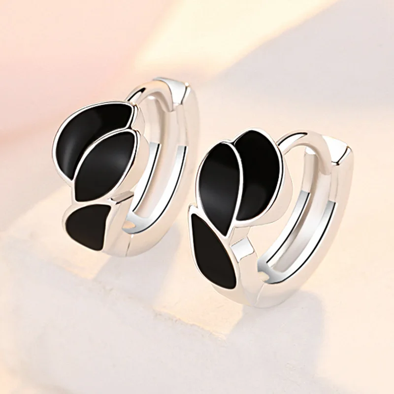 Women's Fashion Creative Small Hoop Earrings Two-tone Black Copper Flame Leaf Tiny Lovely Mini Ear Piercings Accessories Gifts