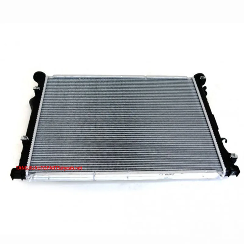 

Auto Radiator Fit Chrysler 300 300C 2005-2008