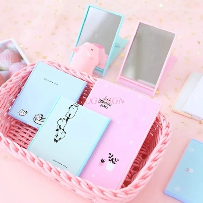 Espejo pequeño Espejo de maquillaje de escritorio Portátil Pequeño Plegable Princesa Maquillaje fresco Venta
