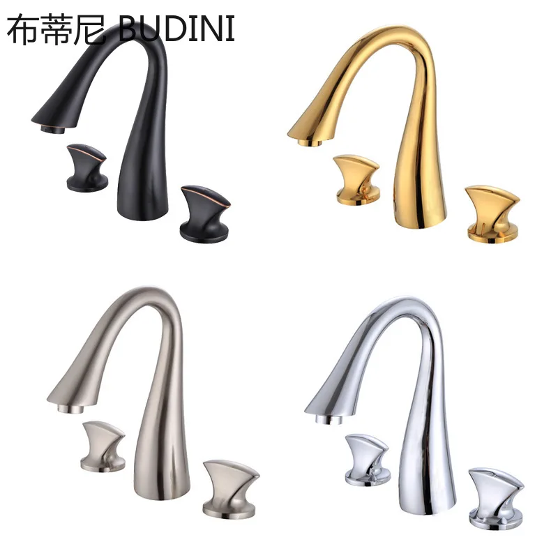 Bathroom Basin Faucet Hot and Cold Water Faucet Three Holes Two Handle Mixers Tap Deck Mount Wash Tub Fauctes waterfall