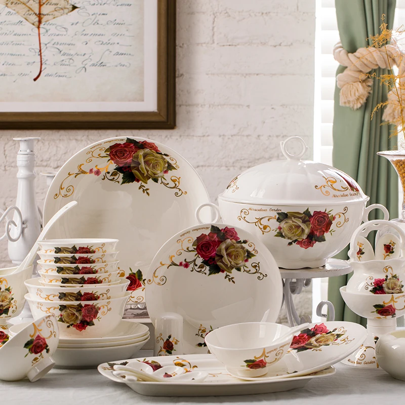 

Bone china tableware set Jingdezhen porcelain household combination European style housewarming gift bowl plate and spoon Chine